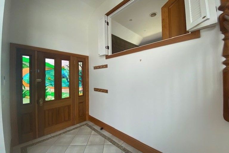 Photo of property in 5-7 Mahoe Street, Eastbourne, Lower Hutt, 5013