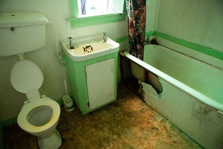 Photo of property in 684 Kaitaia Awaroa Road, Ahipara, Kaitaia, 0481