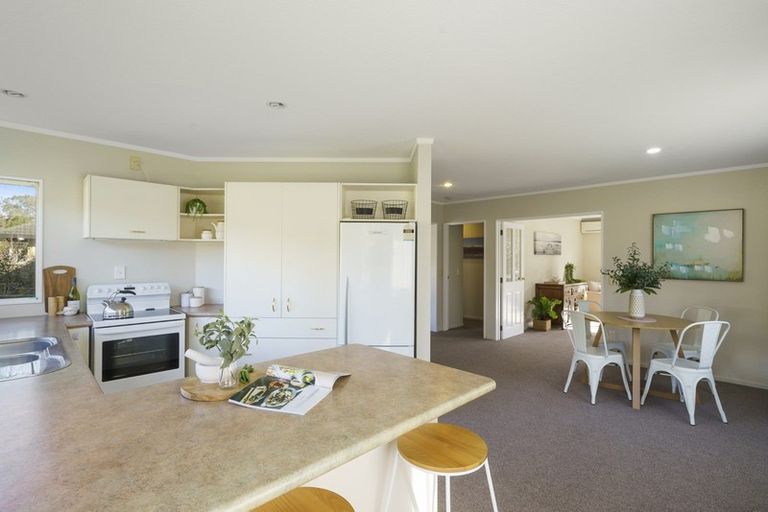 Photo of property in 164a Raumati Road, Raumati Beach, Paraparaumu, 5032
