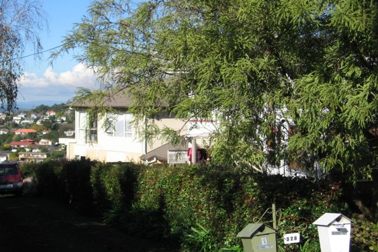 Photo of property in 2/379 East Coast Road, Mairangi Bay, Auckland, 0630