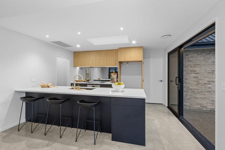 Photo of property in 14 Ferbane Way, Halswell, Christchurch, 8025