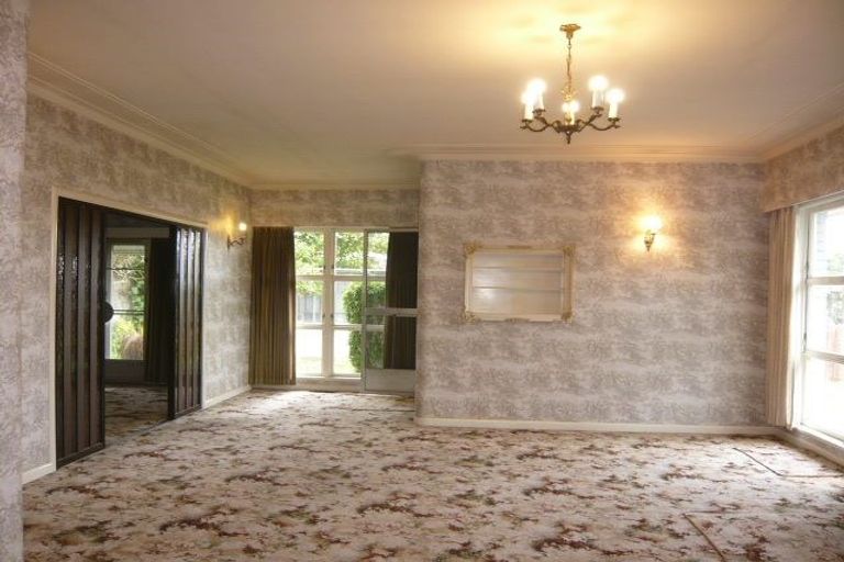 Photo of property in 143 Clarence Street, Hamilton Lake, Hamilton, 3204