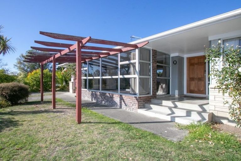 Photo of property in 11 Trigg Crescent, Taradale, Napier, 4112