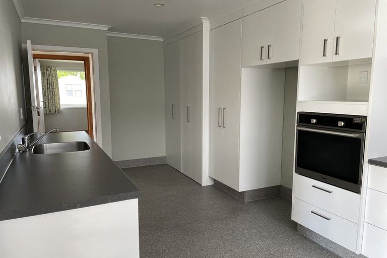 Photo of property in 3/300 Hastings Street South, Hastings, 4122