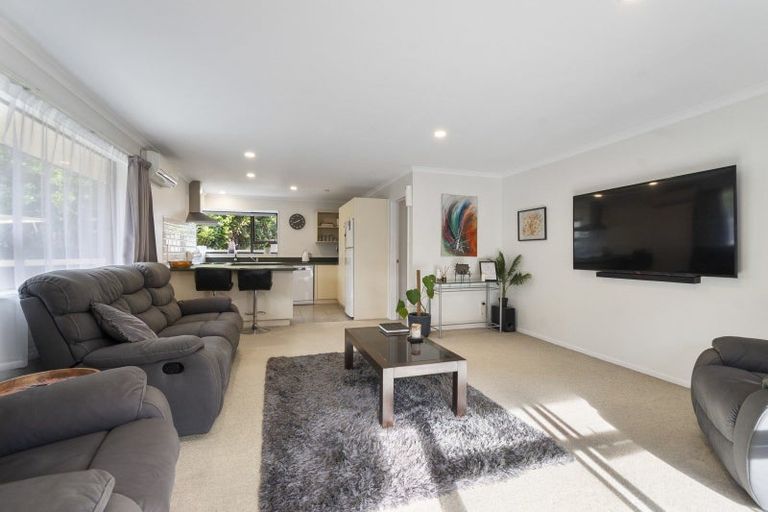 Photo of property in 6 Hammond Street, Bulls, 4818