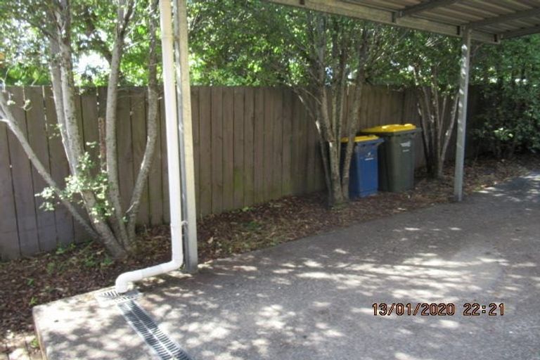 Photo of property in 15 Illana Place, Ranui, Auckland, 0612