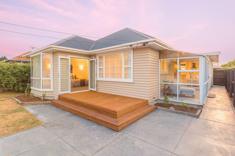 Photo of property in 60 Ottawa Road, Wainoni, Christchurch, 8061