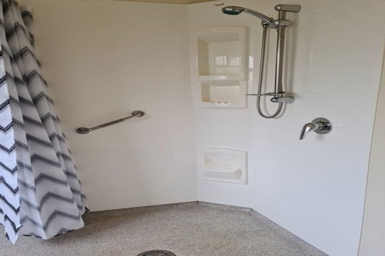 Photo of property in 40 Belvedere Road, Carterton, 5713