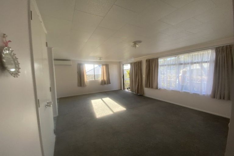 Photo of property in 35 Kings Road, Paihia, 0200
