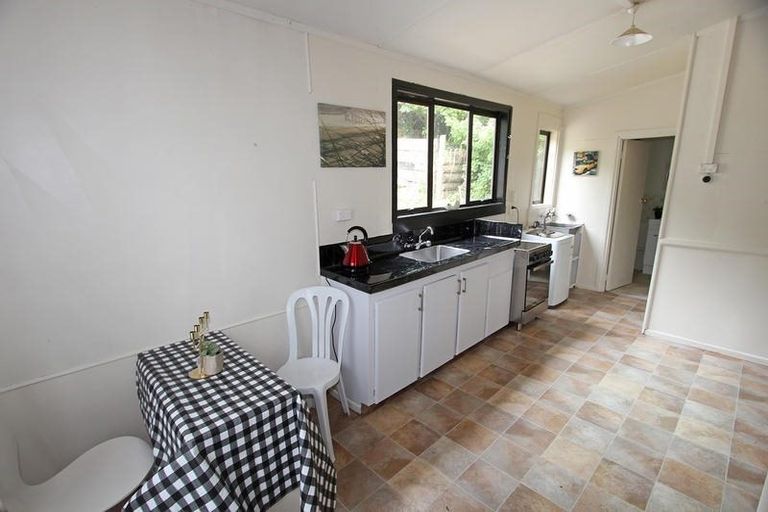 Photo of property in 163 Ravensbourne Road, Ravensbourne, Dunedin, 9022