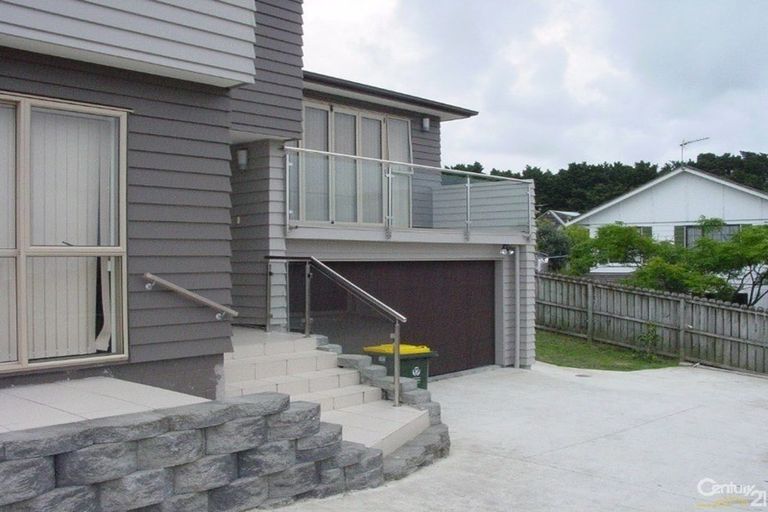 Photo of property in 119a Redoubt Road, Goodwood Heights, Auckland, 2105