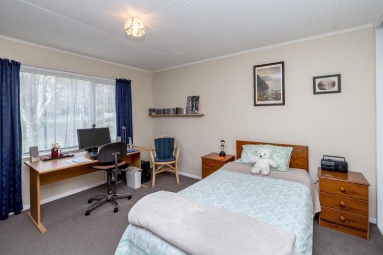 Photo of property in 74 East Street, Greytown, 5712