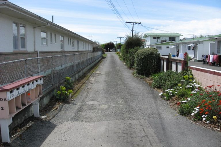 Photo of property in 3/92 Parkers Road, Tahunanui, Nelson, 7011