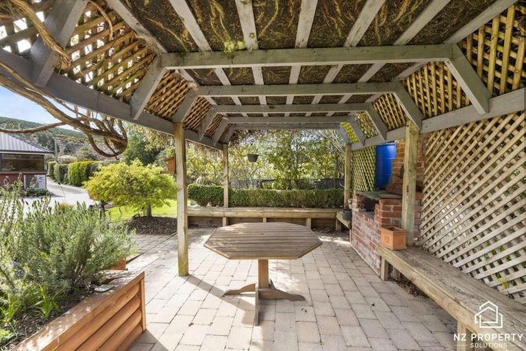 Photo of property in 55 Holyhead Street, Outram, 9019