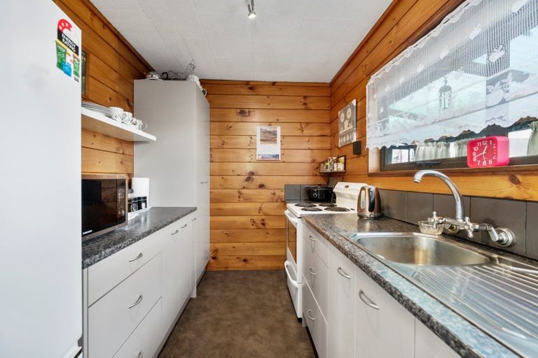 Photo of property in 3b Jet Place, Pukehangi, Rotorua, 3015