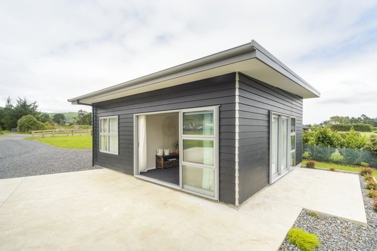 Photo of property in 15 Highland View Drive, Tokomaru, Palmerston North, 4474