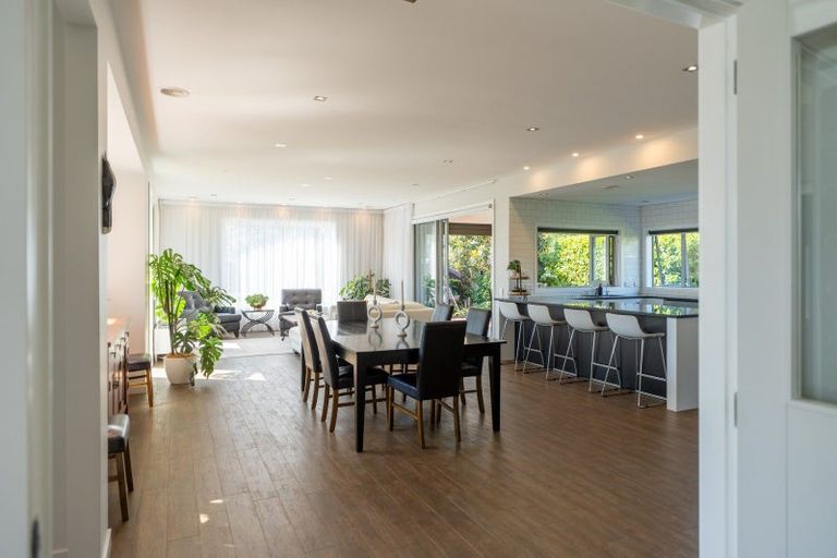 Photo of property in 8 Petrel Close, Paraparaumu Beach, Paraparaumu, 5032