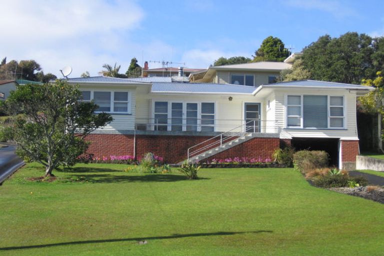 Photo of property in 41 Tarewa Road, Morningside, Whangarei, 0110