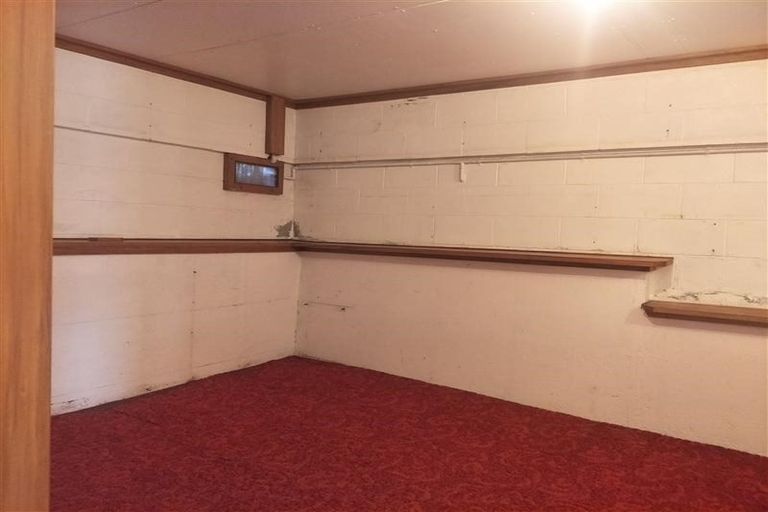 Photo of property in 177 Govett Avenue, Frankleigh Park, New Plymouth, 4310