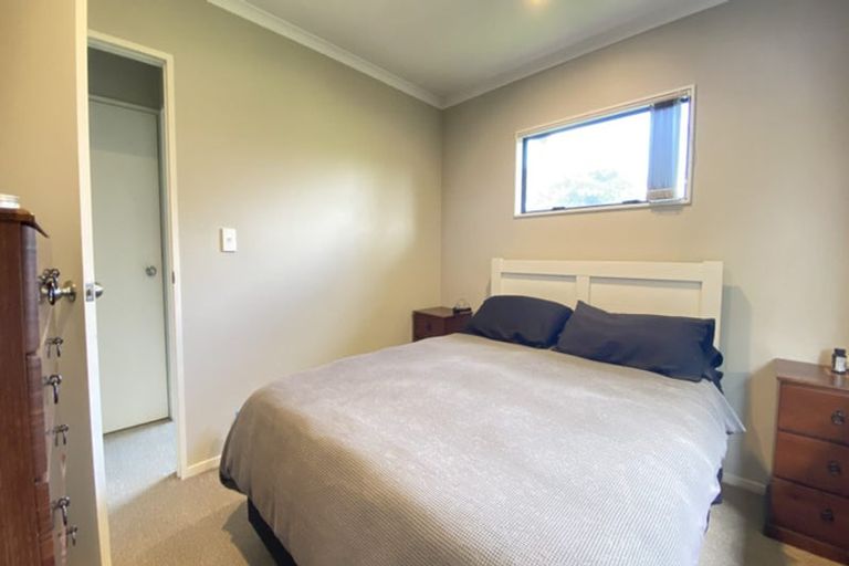 Photo of property in 19 Mona Vale, West Harbour, Auckland, 0618