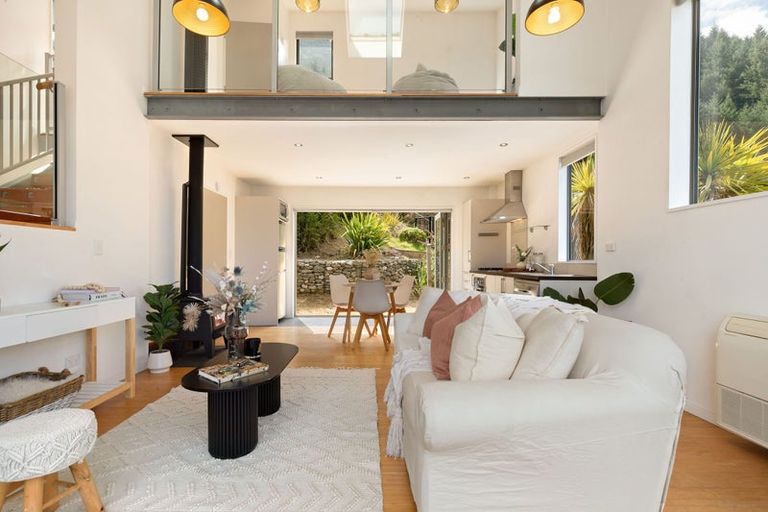 Photo of property in 45 Dart Place, Fernhill, Queenstown, 9300