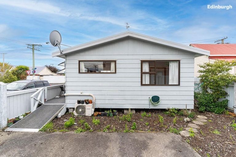 Photo of property in 48 Wesley Street, South Dunedin, Dunedin, 9012