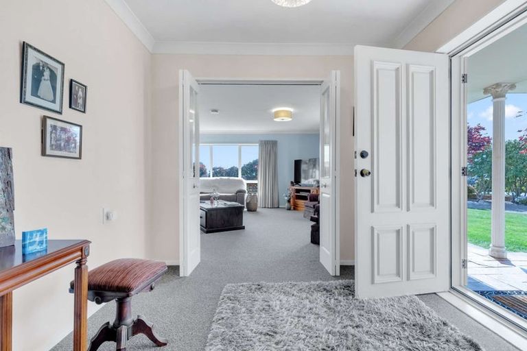 Photo of property in 33 Carter Drive, Pomare, Rotorua, 3015