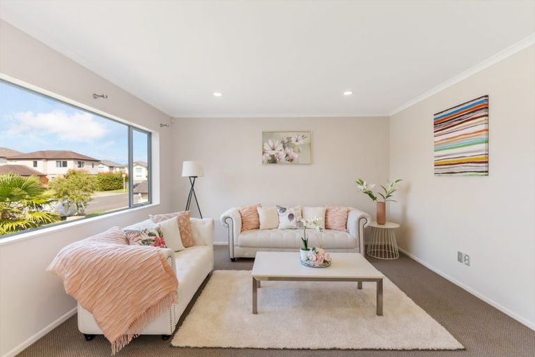 Photo of property in 77 Valderama Drive, Flat Bush, Auckland, 2019