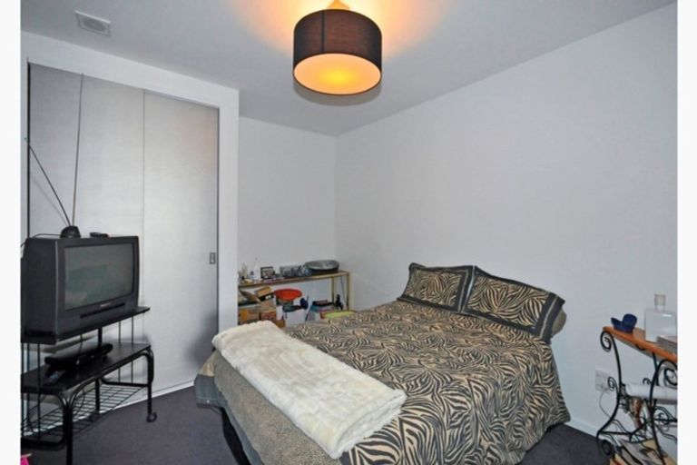 Photo of property in 6c/8 Lipman Street, Mount Victoria, Wellington, 6011