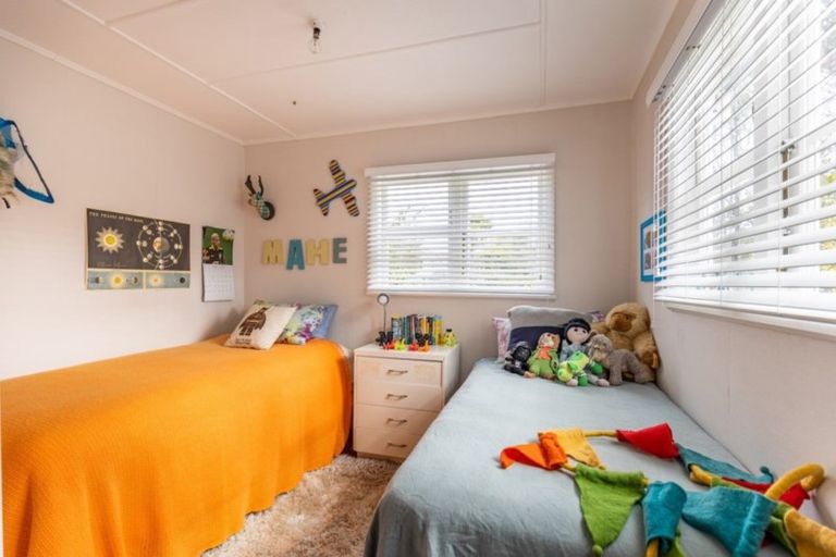 Photo of property in 12 Goddard Road, Tasman, Upper Moutere, 7173