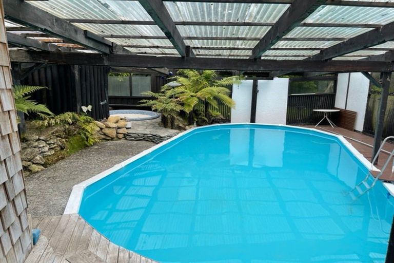 Photo of property in 34 Pinedale Parade, Milson, Palmerston North, 4414