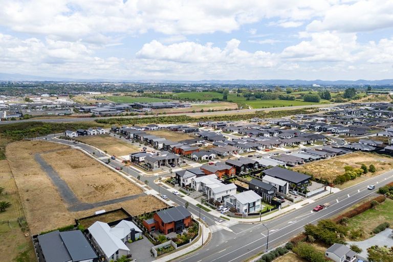 Photo of property in 43 Kauri Point Drive, Rototuna North, Hamilton, 3210