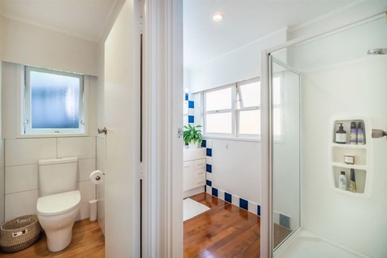 Photo of property in 1/14 Lake View Road, Takapuna, Auckland, 0622