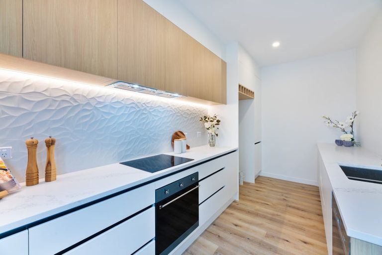 Photo of property in 150b Moire Road, West Harbour, Auckland, 0618