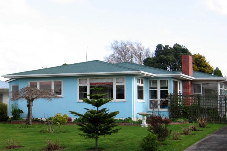 Photo of property in 14 Burfield Place, Awapuni, Palmerston North, 4412