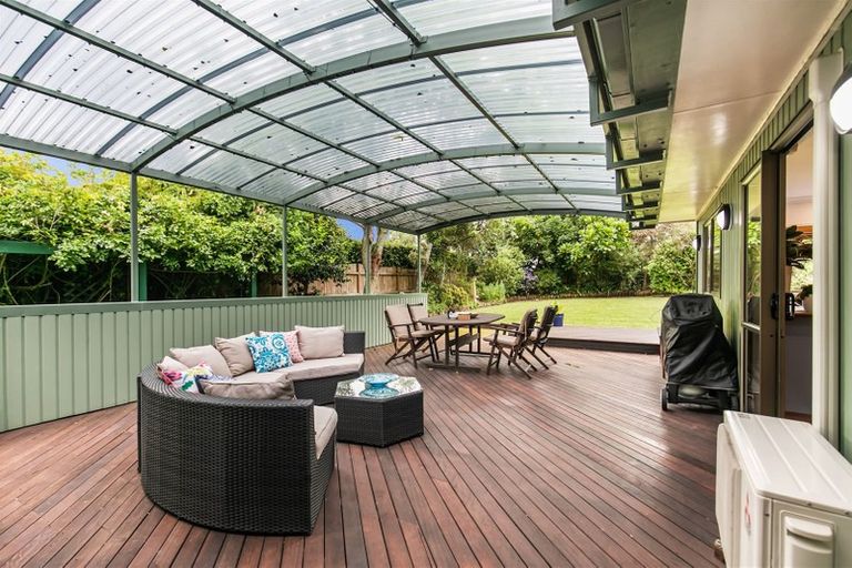 Photo of property in 4 Janome Place, Bucklands Beach, Auckland, 2014