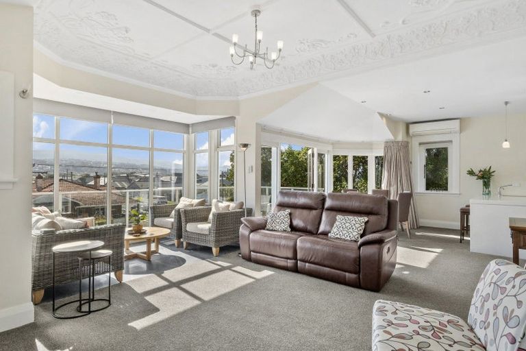 Photo of property in 163 Victoria Road, Saint Clair, Dunedin, 9012