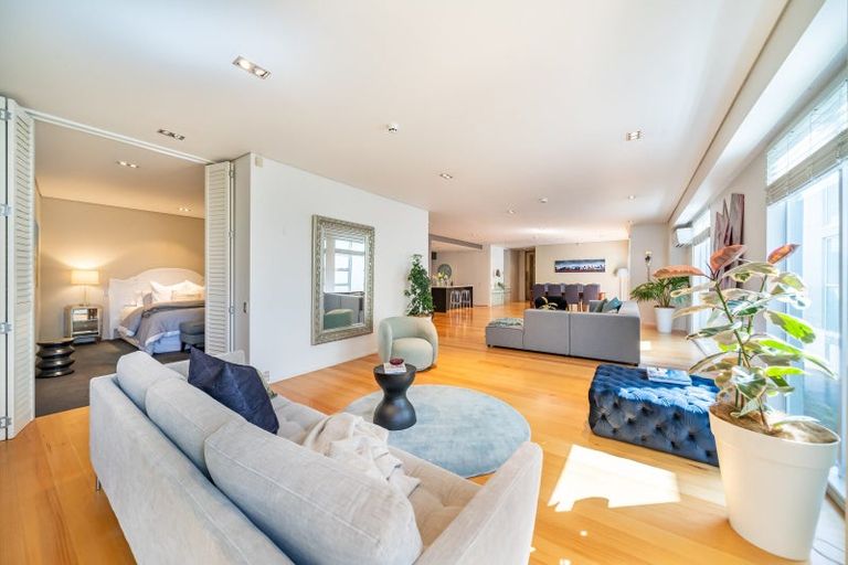 Photo of property in Trieste, 1/346 Oriental Parade, Oriental Bay, Wellington, 6011