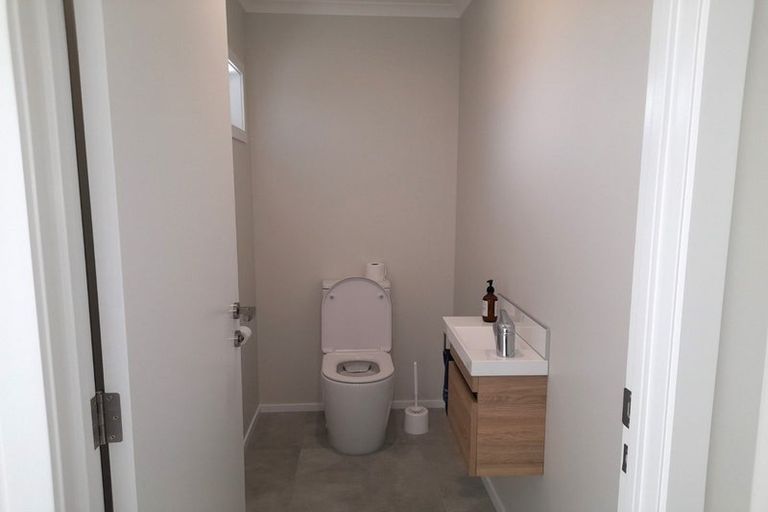 Photo of property in 10 Uku Way, Wharewaka, Taupo, 3330