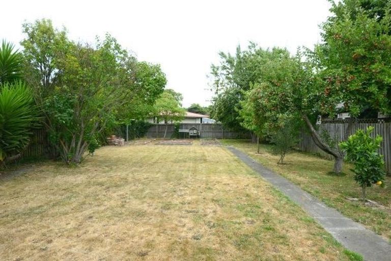 Photo of property in 59 Torrens Road, Hillmorton, Christchurch, 8024