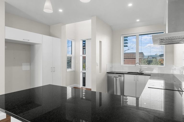 Photo of property in 25 Dow Square, Wigram, Christchurch, 8025