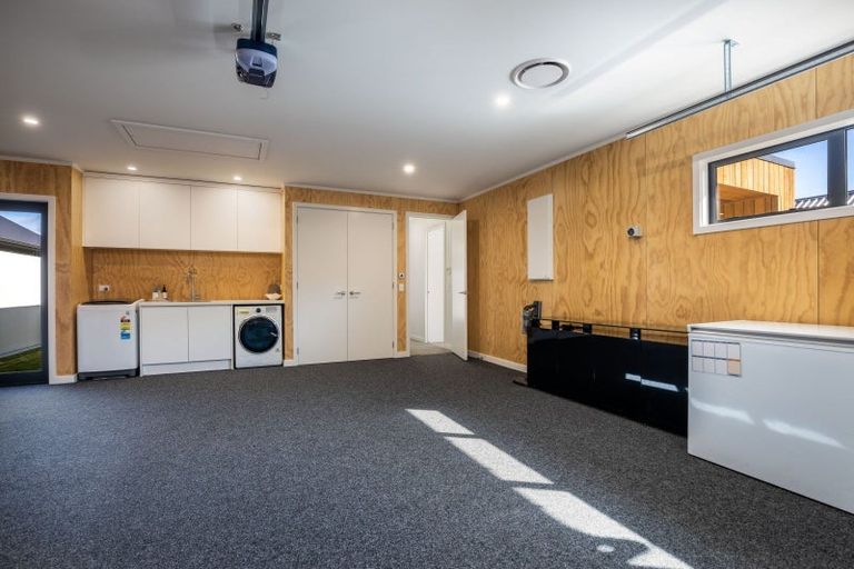 Photo of property in 3/20b Gordon Street, Glen Avon, New Plymouth, 4312