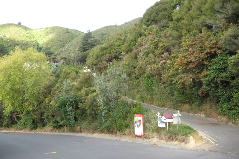 Photo of property in 9 Kerkwall Drive, Naenae, Lower Hutt, 5011