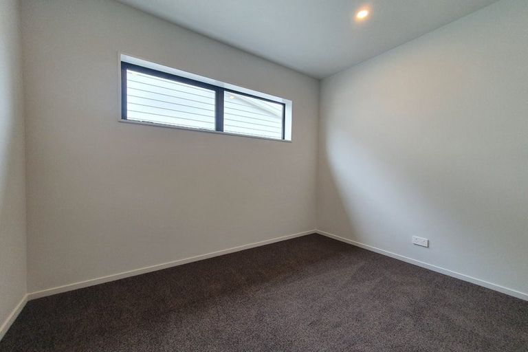 Photo of property in 42 Matawhanga Drive, Wattle Downs, Auckland, 2103