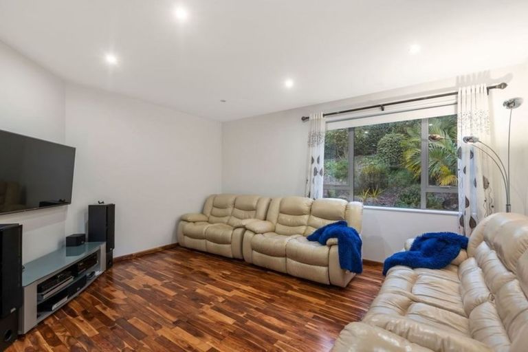 Photo of property in 16 Hobson Heights Road, Lucas Heights, Auckland, 0632