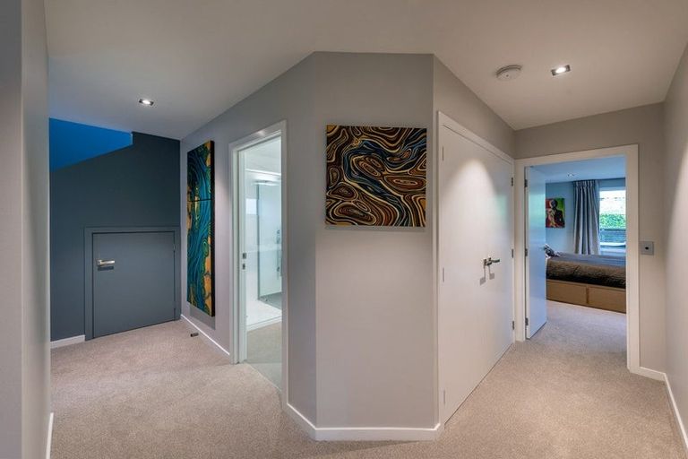 Photo of property in 10 Sunnyside Lane, Wanaka, 9305