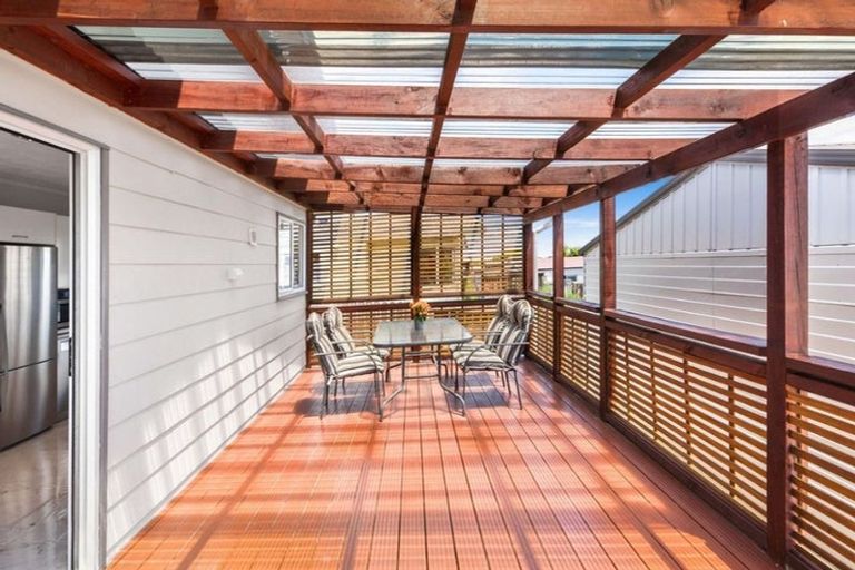 Photo of property in 7 Greenstone Place, Clover Park, Auckland, 2019