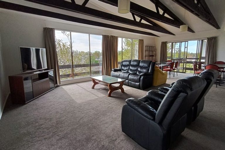 Photo of property in 11 Parklands Drive, Huntsbury, Christchurch, 8022