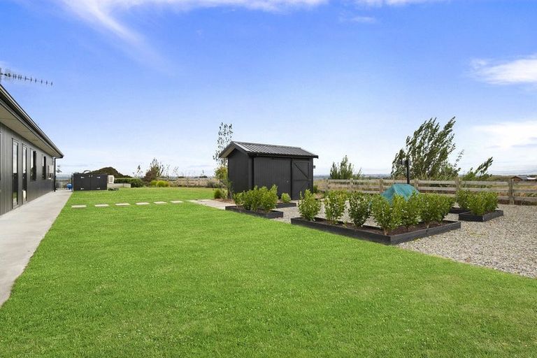 Photo of property in 6 Dickins Lane, Aokautere, Palmerston North, 4471