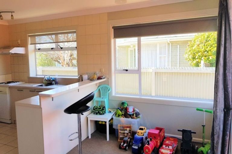 Photo of property in 2/73 Dunbars Road, Halswell, Christchurch, 8025